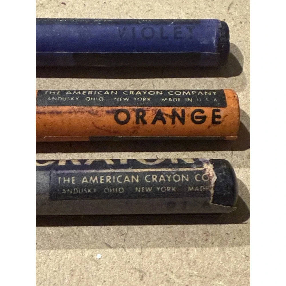 Vtg Prang Crayonex Drawing Crayons 3 large size Crayons Ohio Violet Orange Black